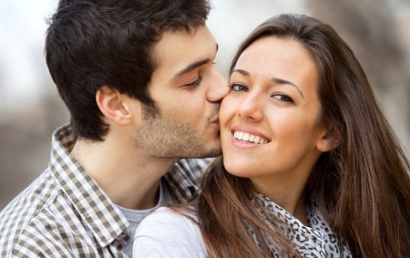 Как покорить мужчину с первого взгляда и заставить его влюбиться
